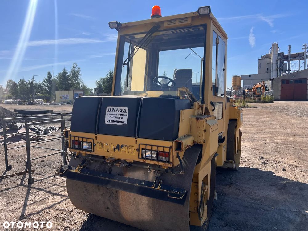 Bomag BW 151 AD-2 - 2