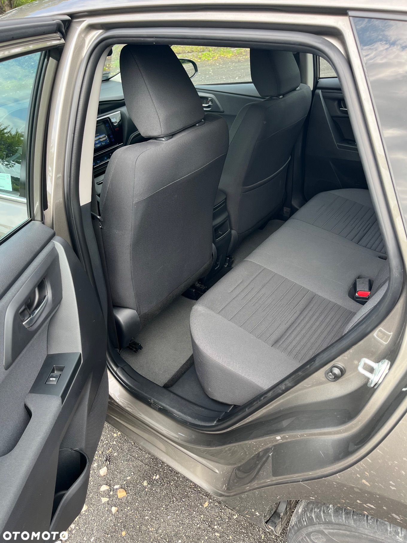 Toyota Auris 1.6 Comfort - 6
