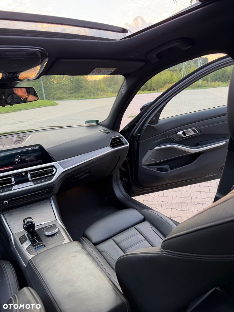 BMW Seria 3 M340d xDrive mHEV sport - 11