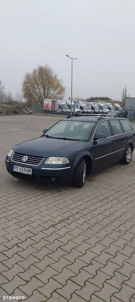 Volkswagen Passat - 2