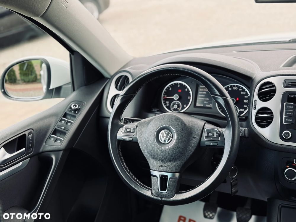 Volkswagen Tiguan 2.0 TDI DPF BlueMotion Technology Cup Sport & Style - 22