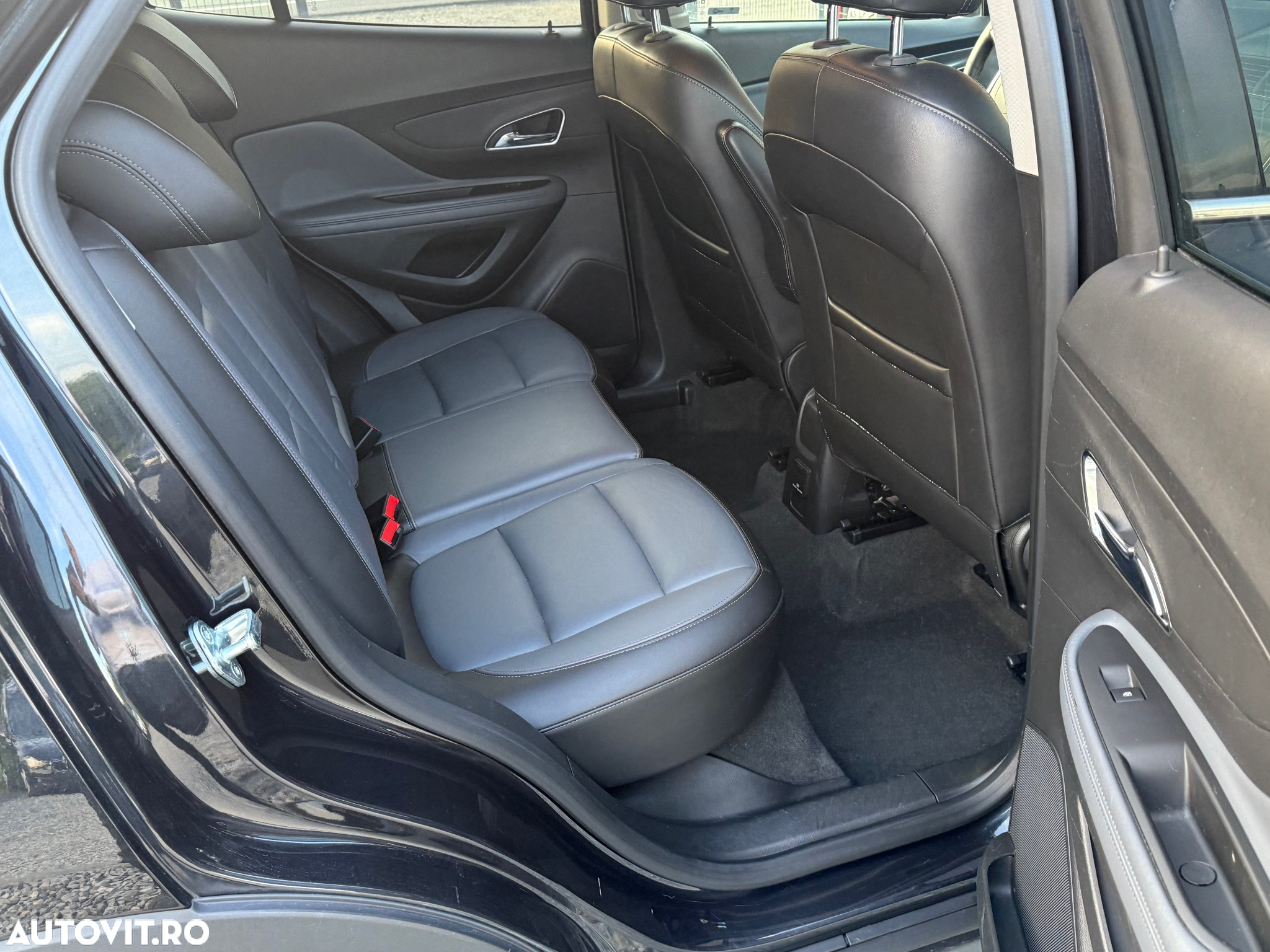Opel Mokka 1.6 CDTI ECOFLEX Start/Stop Color Edition - 14