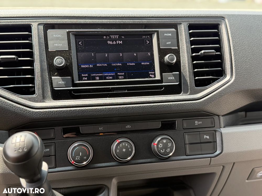 Volkswagen Crafter - 17