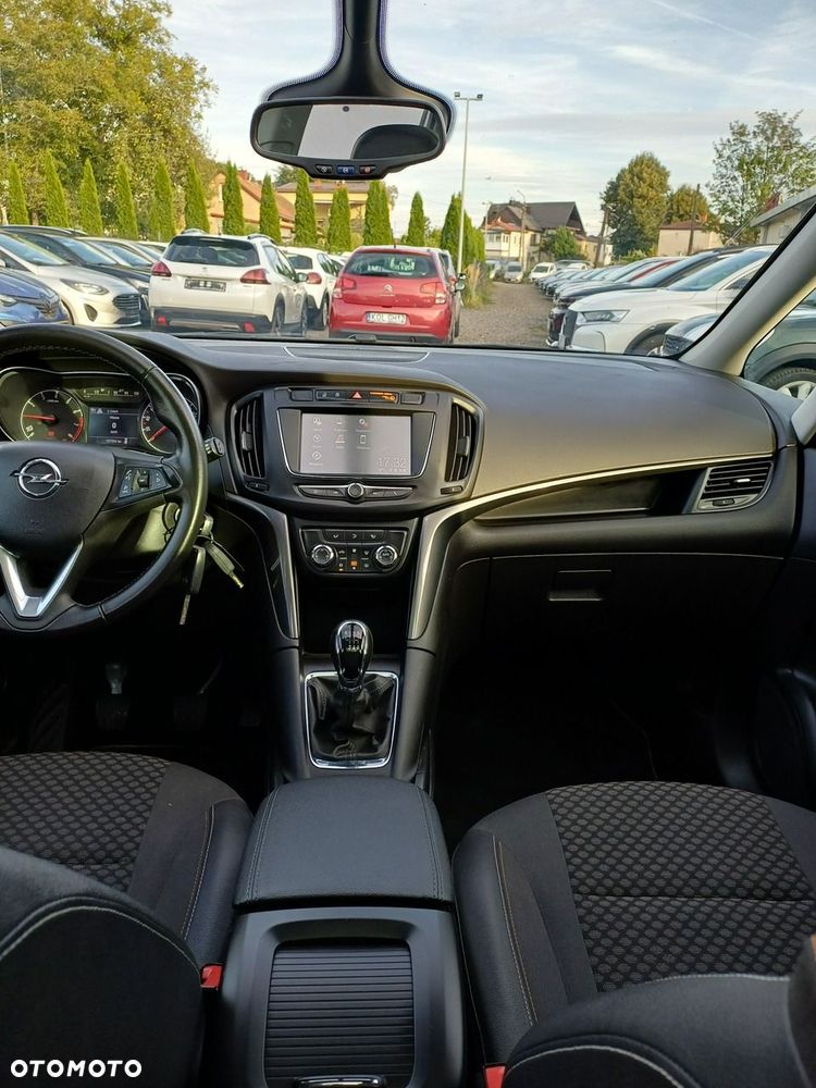 Opel Zafira Tourer 1.4 Turbo Innovation - 21