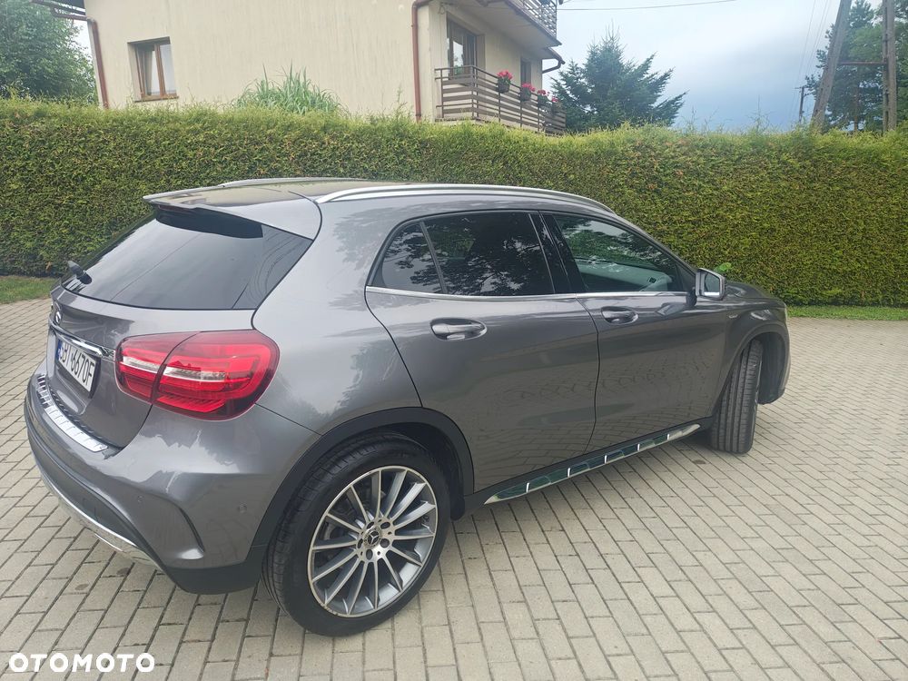 Mercedes-Benz GLA 200 7G-DCT Edition 1 - 6