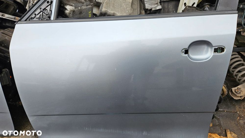 Skoda Fabia II 2 drzwi przód przednie prawe   lewe - 1