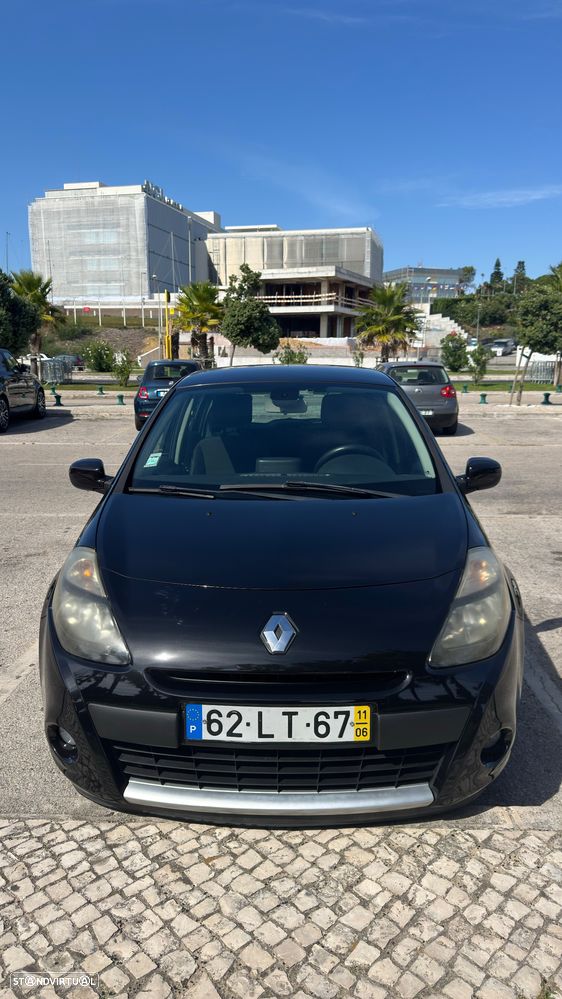 Renault Clio - 5