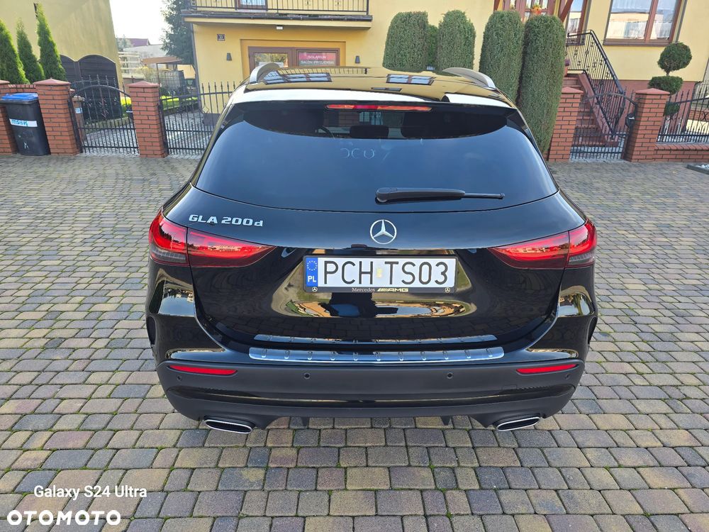 Mercedes-Benz GLA 200 d 8G-DCT AMG Line - 9