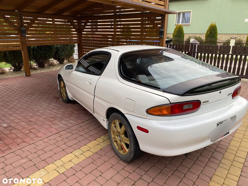 Mazda MX-3 - 6