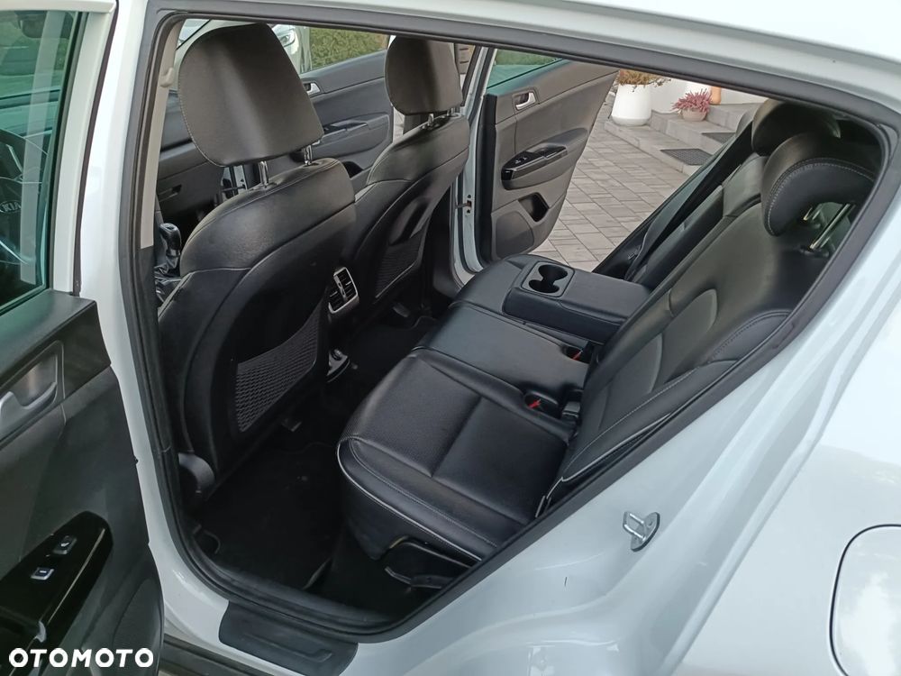 Kia Sportage 1.6 GDI 2WD Dream-Team Edition - 15