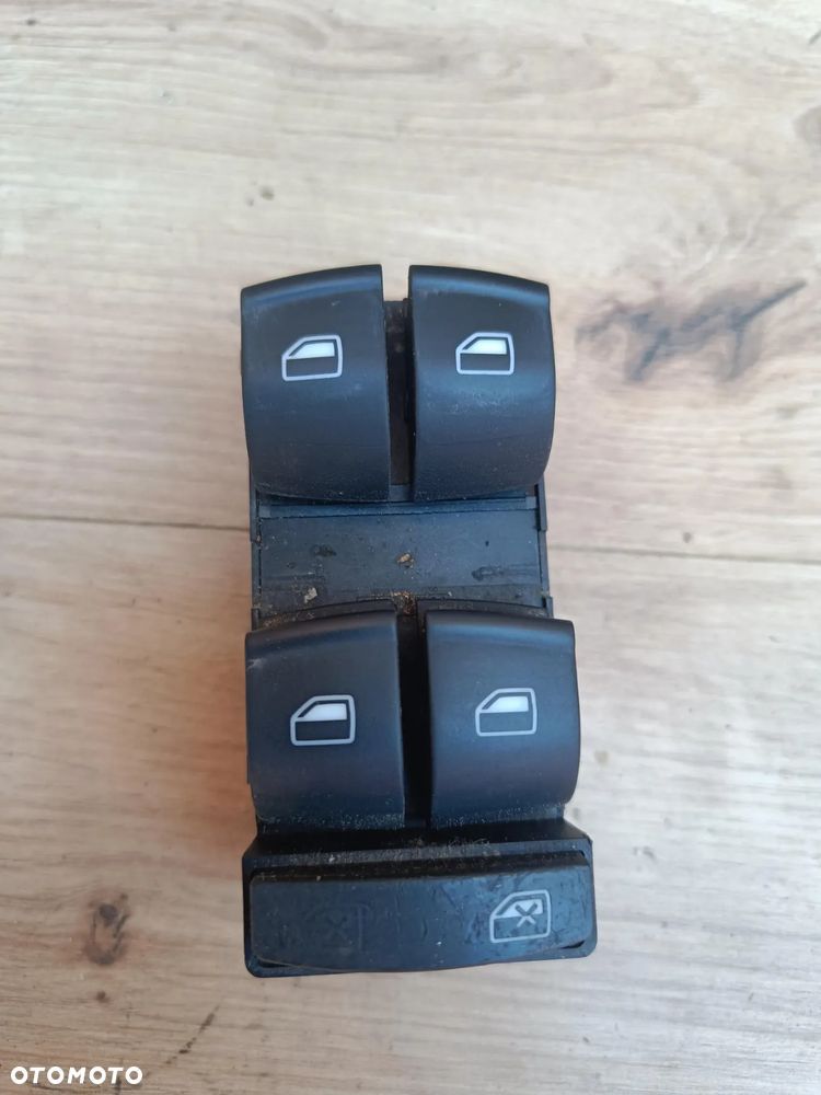 AUDI A8 D3 PANEL PRZEŁĄCZNIK STEROWANIA SZYB 4E0959851B NIE WYTARTY