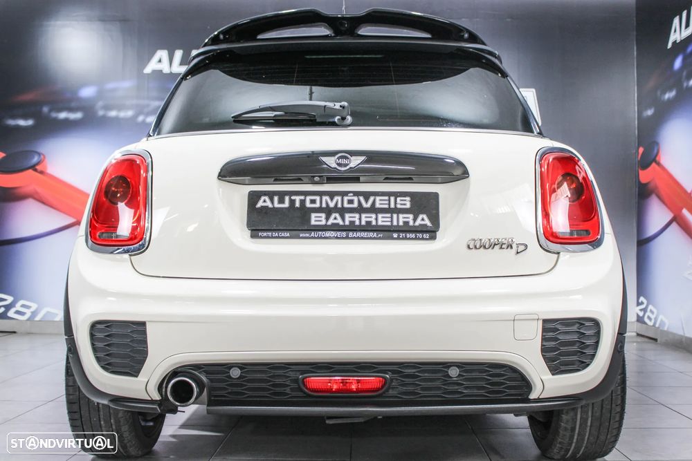 MINI 3 Portas Cooper D - 28