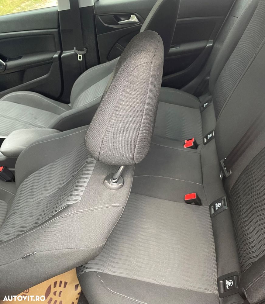 Peugeot 308 1.6 e-HDI FAP STT Allure - 31