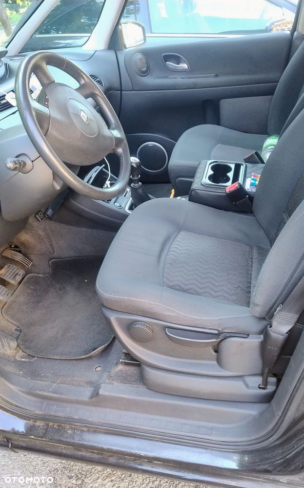 Renault Espace 2.0T Impulsion - 10