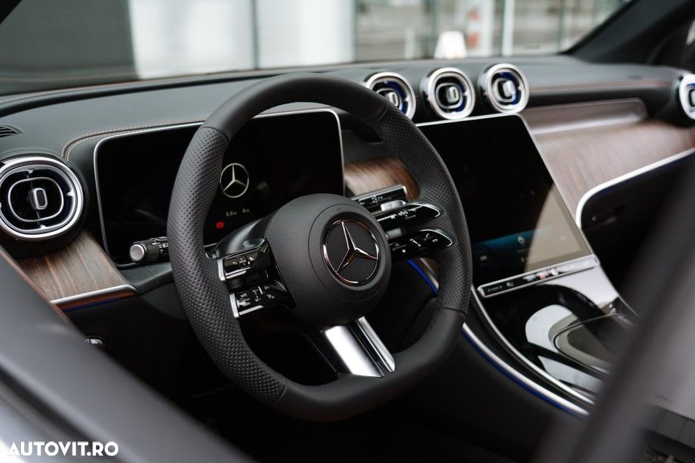 Mercedes-Benz GLC - 14