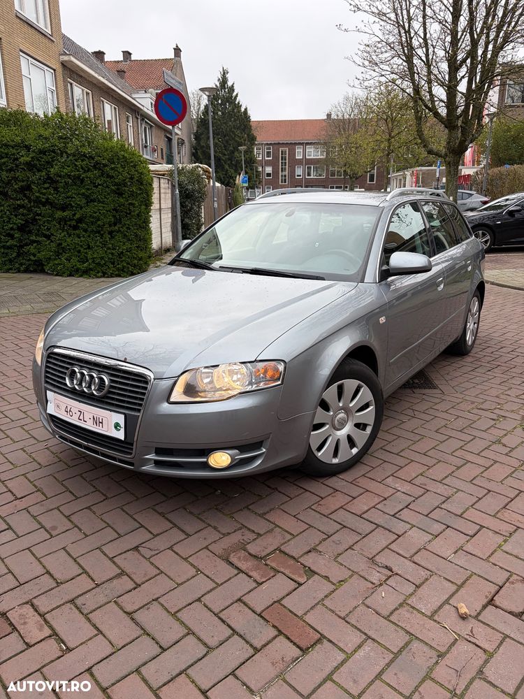 Audi A4 - 1