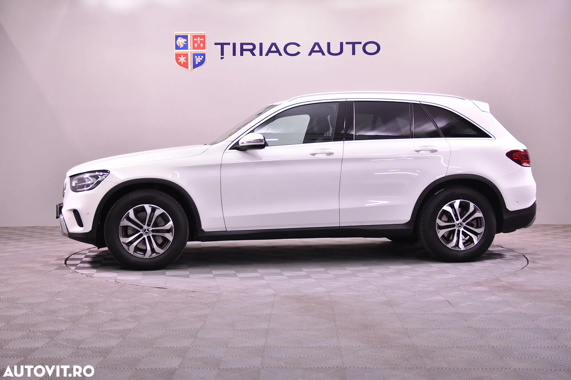 Mercedes-Benz GLC 220 d 4MATIC - 2