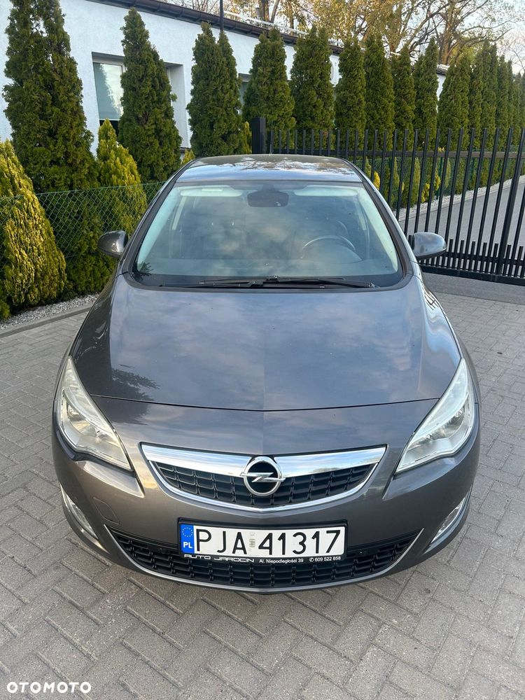 Opel Astra 1.6 Cosmo - 19