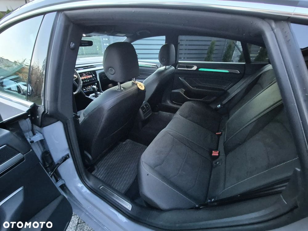 Volkswagen Arteon 2.0 TSI R-Line DSG - 8