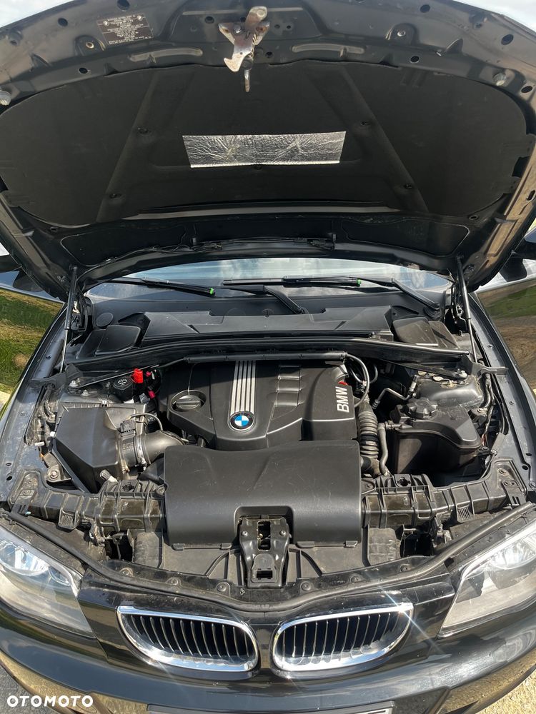 BMW Seria 1 118d Sport Line - 21