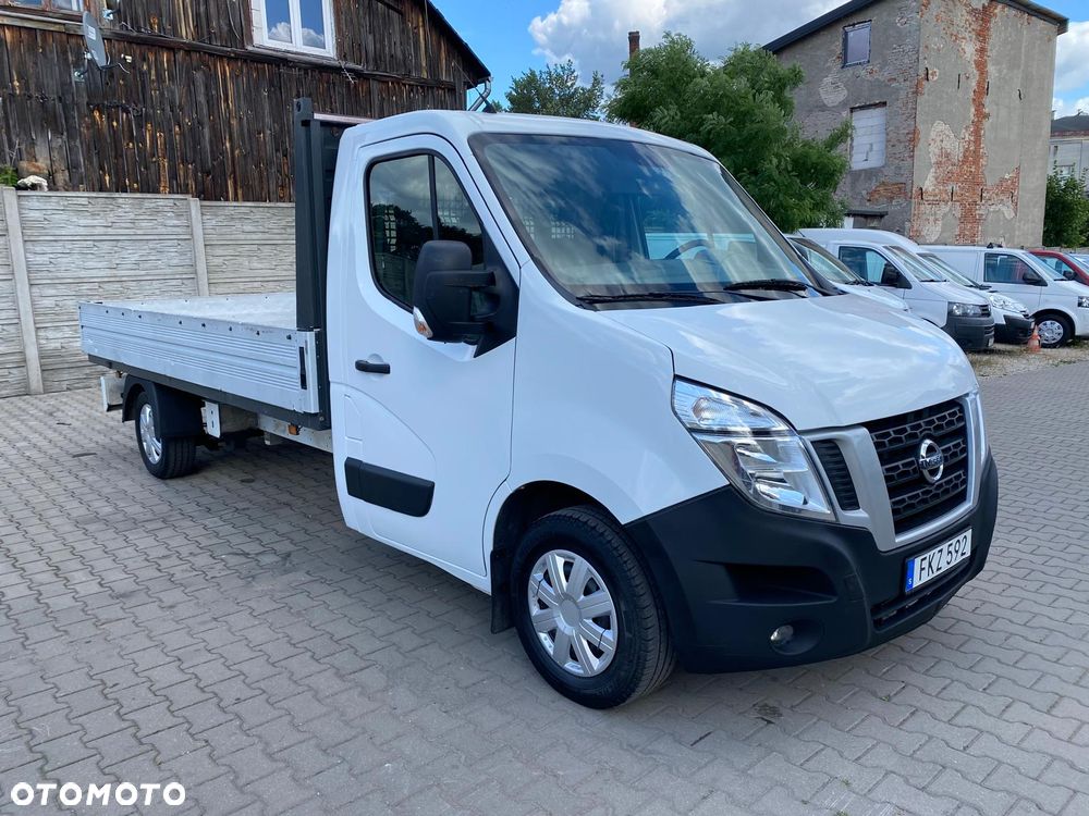 Nissan NV400 - 3