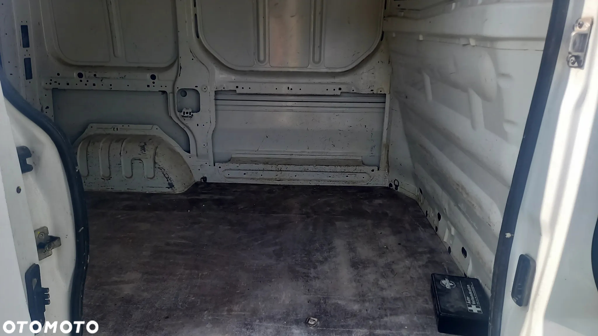 Renault Trafic - 8