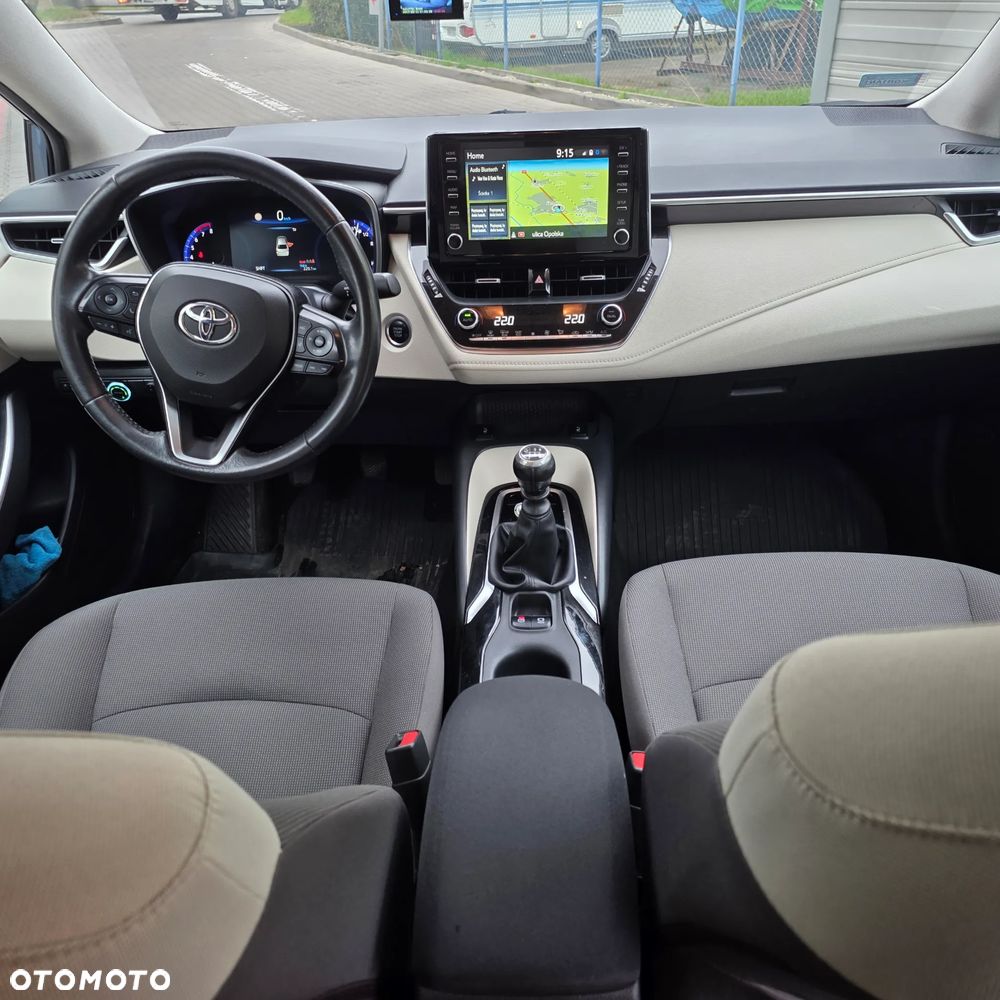 Toyota Corolla - 16