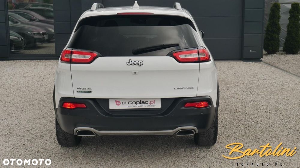 Jeep Cherokee - 6