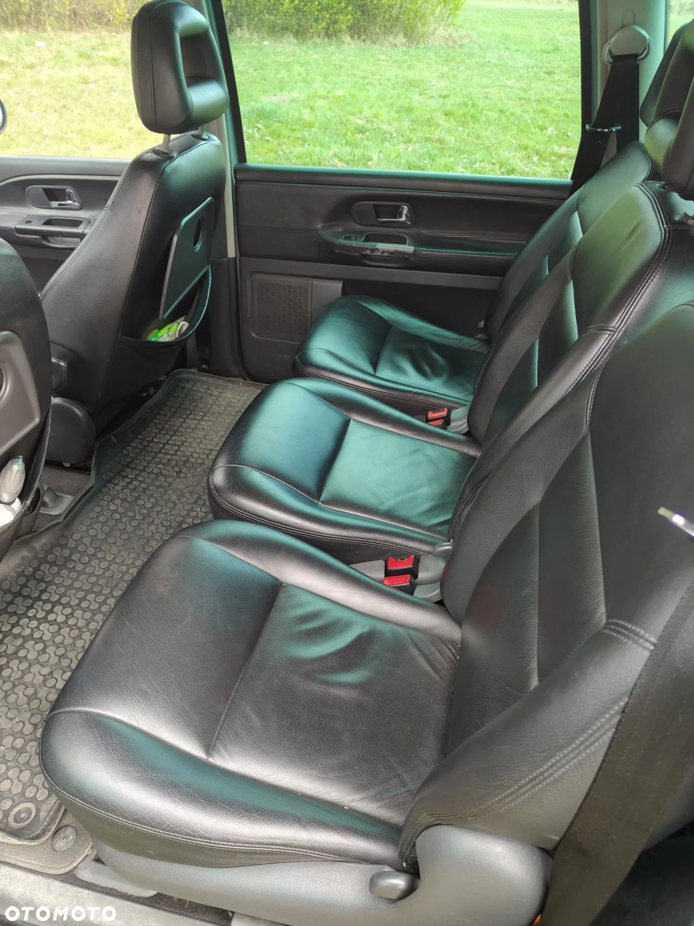Ford Galaxy 1.9 TDI Ghia - 11