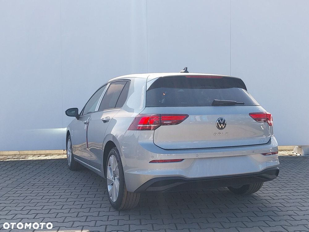 Volkswagen Golf 1.5 eTSI mHEV Life Plus DSG - 4