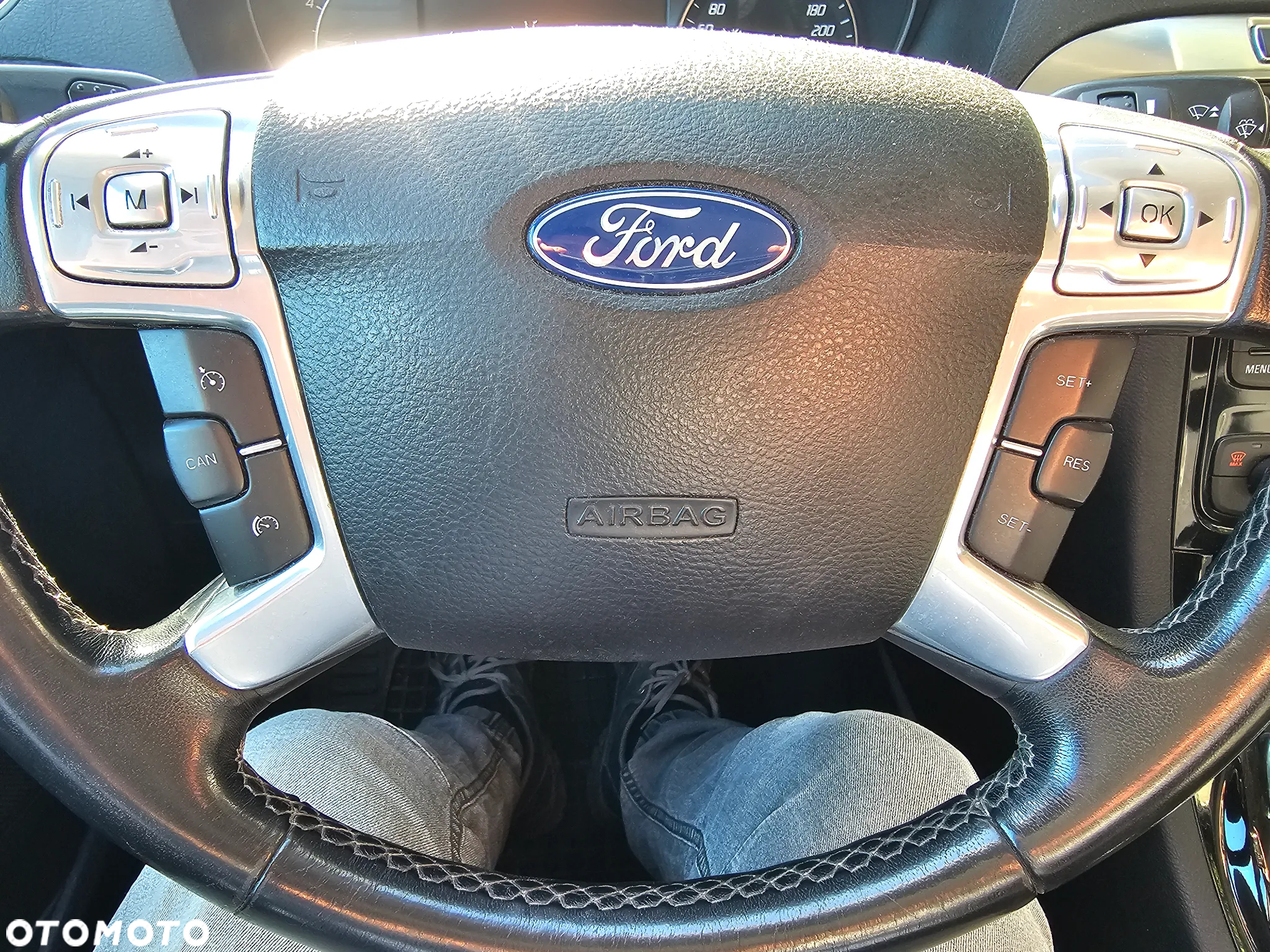 Ford S-Max 2.0 TDCi DPF Titanium - 19