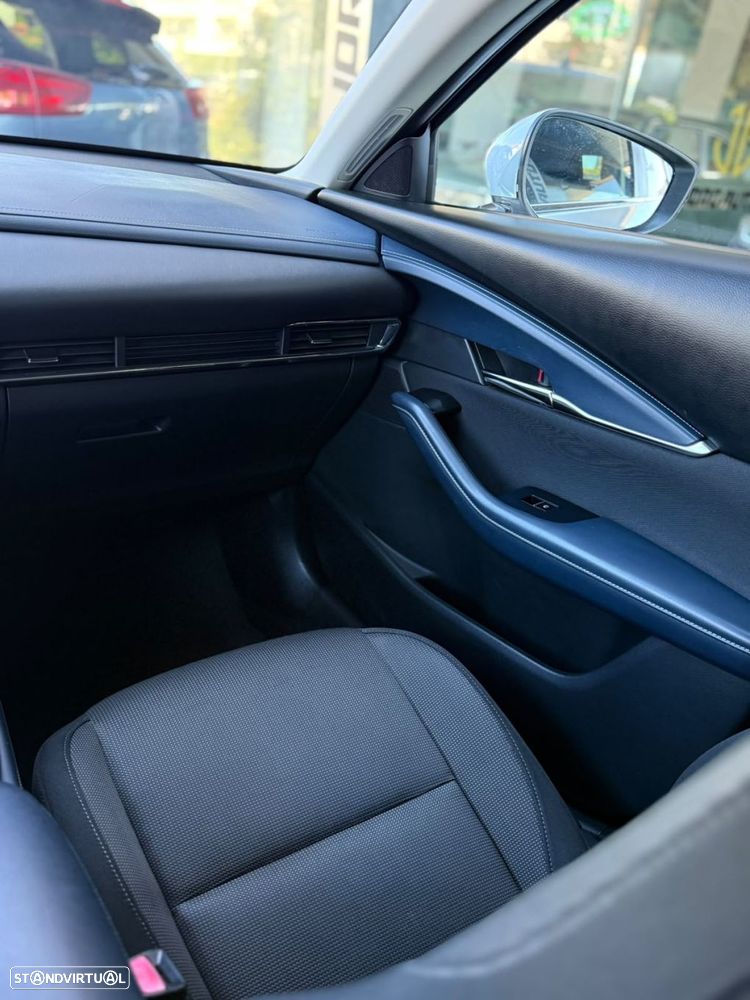 Mazda CX-30 - 15