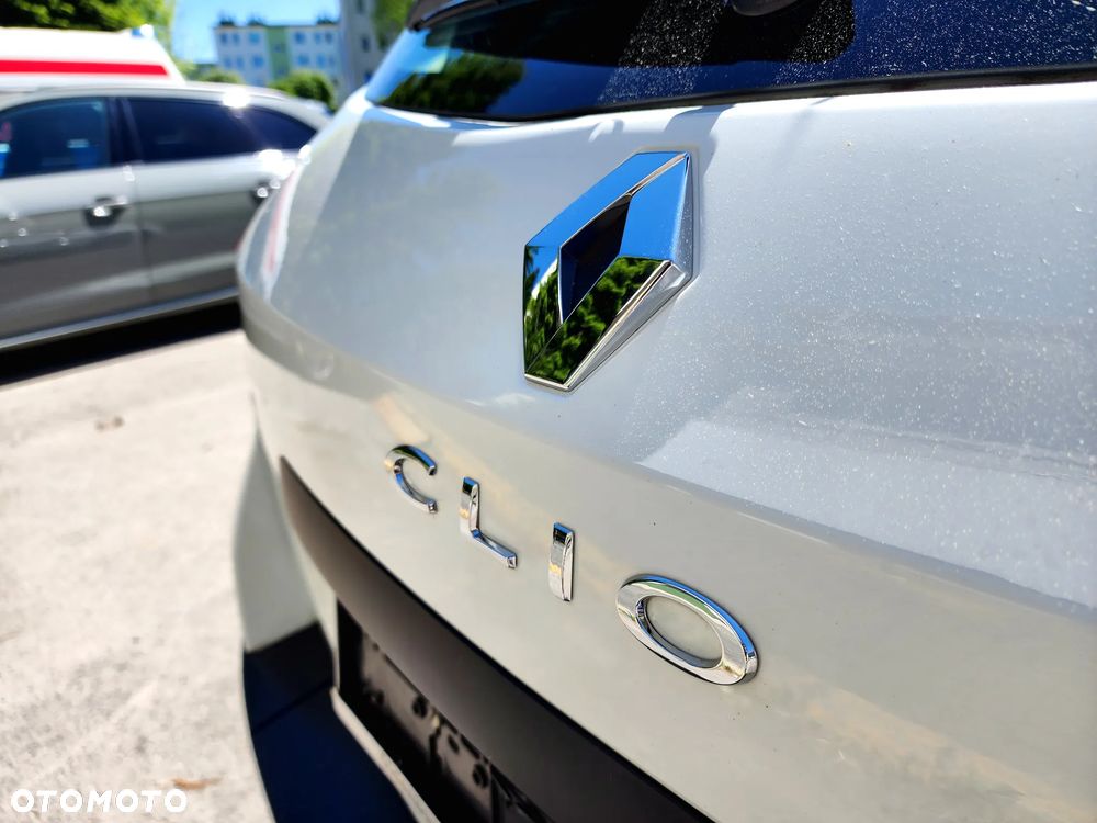 Renault Clio 1.2 16V 75 Expression - 15