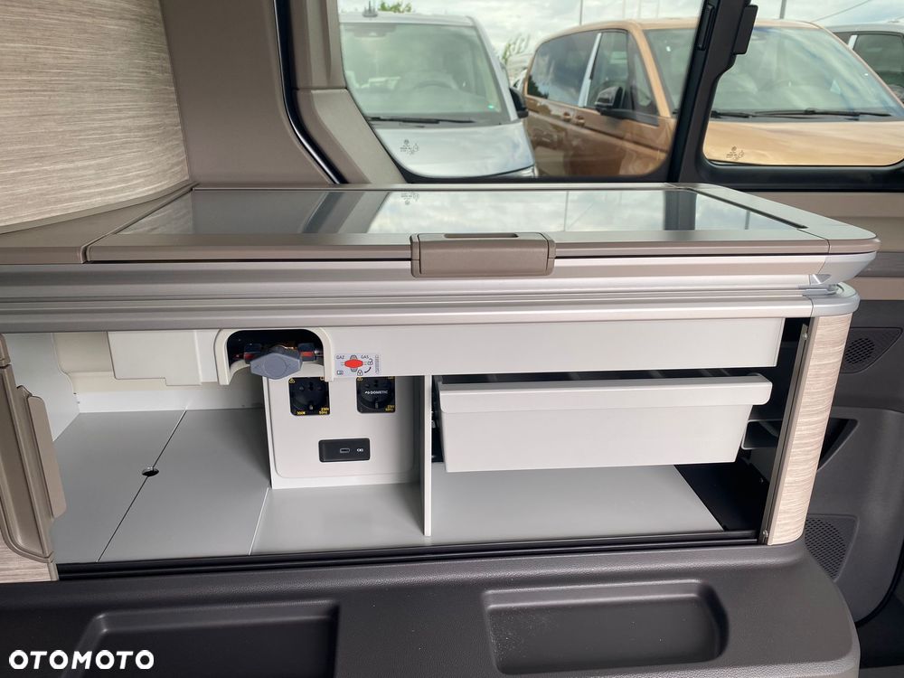 Volkswagen California - 13