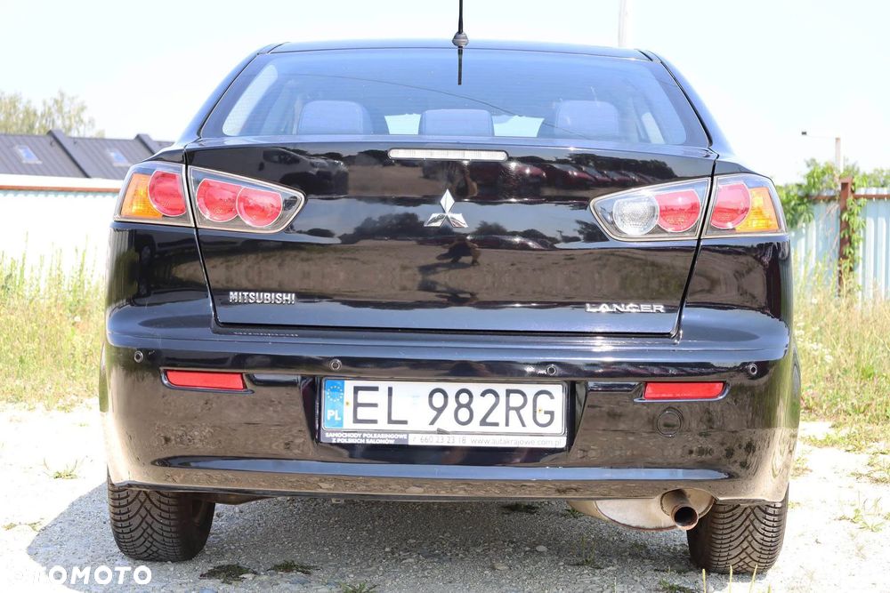 Mitsubishi Lancer 1.6 Invite - 8