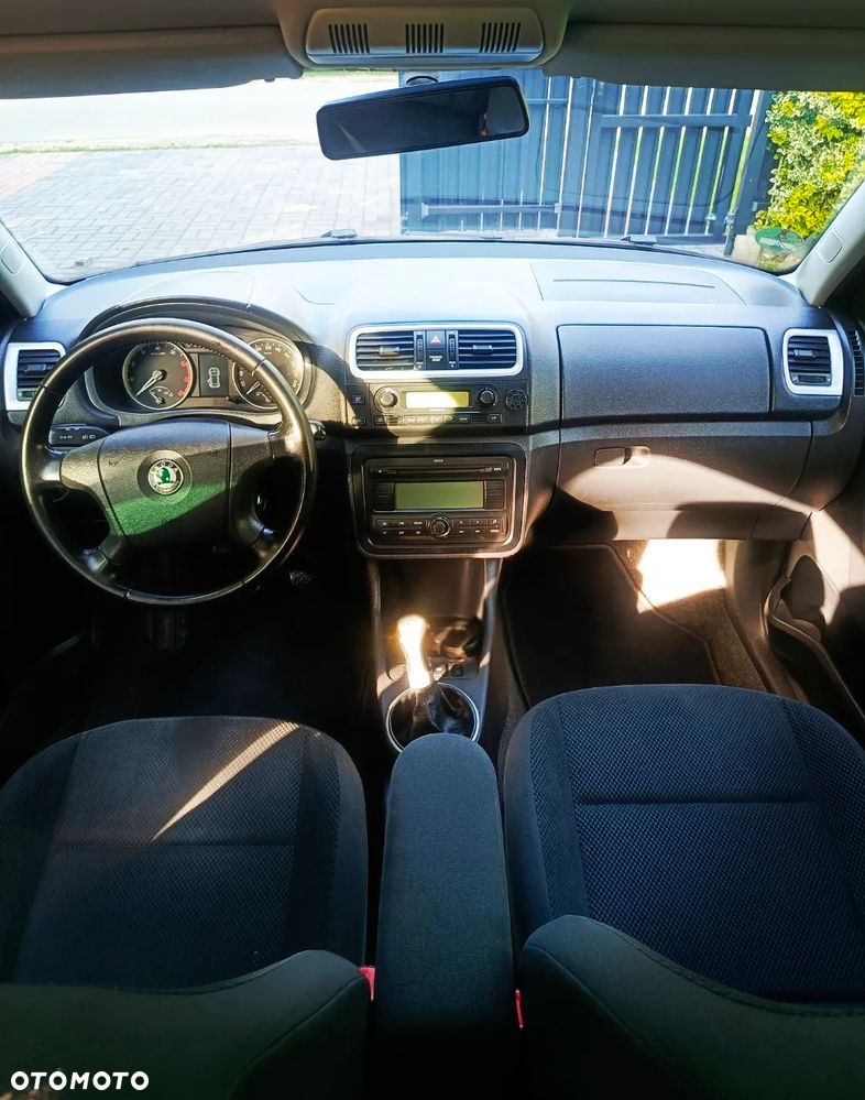 Skoda Roomster 1.6 16V Comfort PLUS EDITION - 22