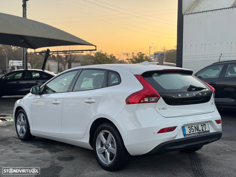 Volvo V40 1.6 D2 Eco Kinetic - 8