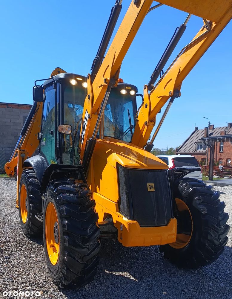 JCB 4 cx - 7