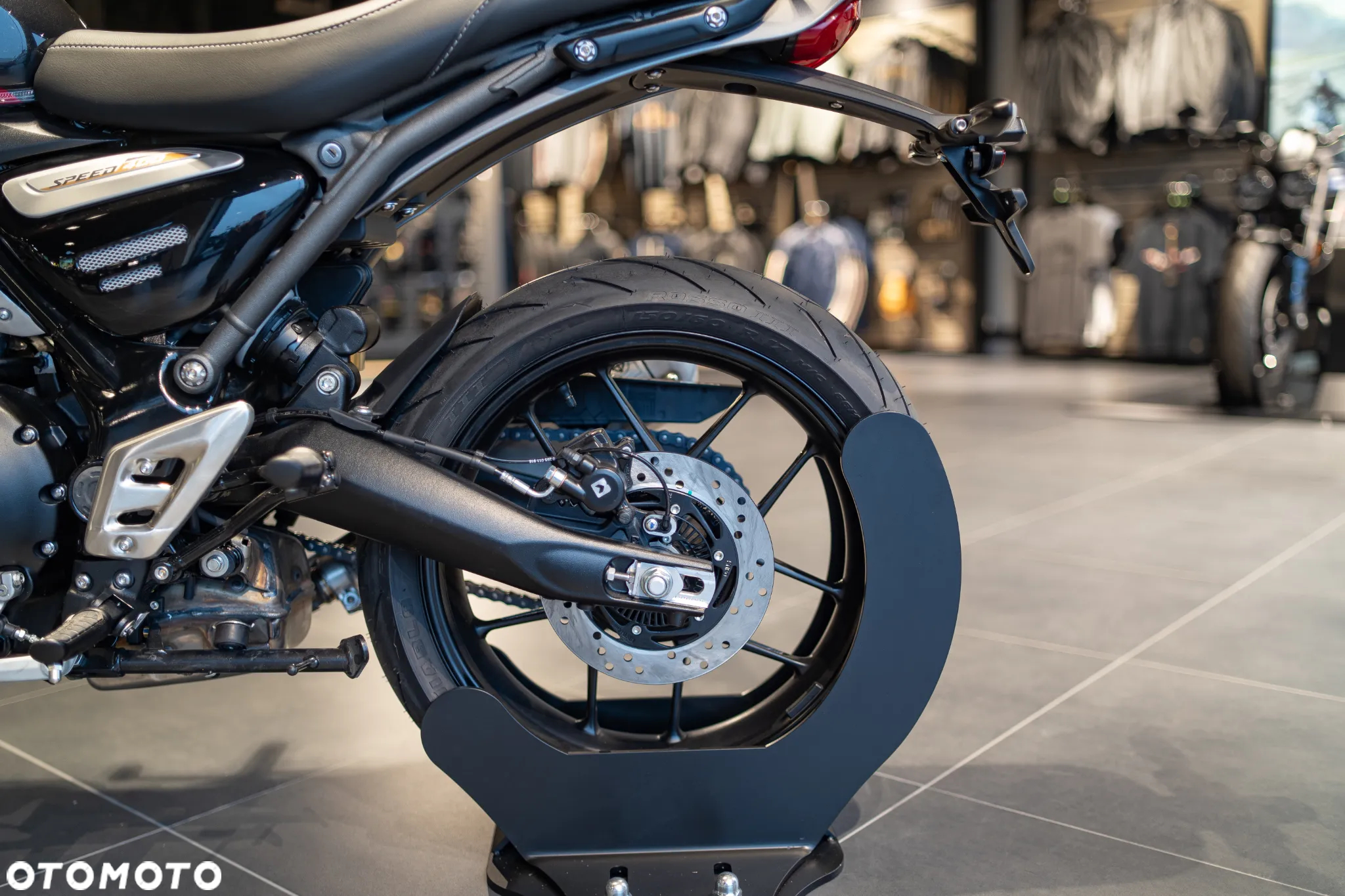Triumph Speed Twin - 11