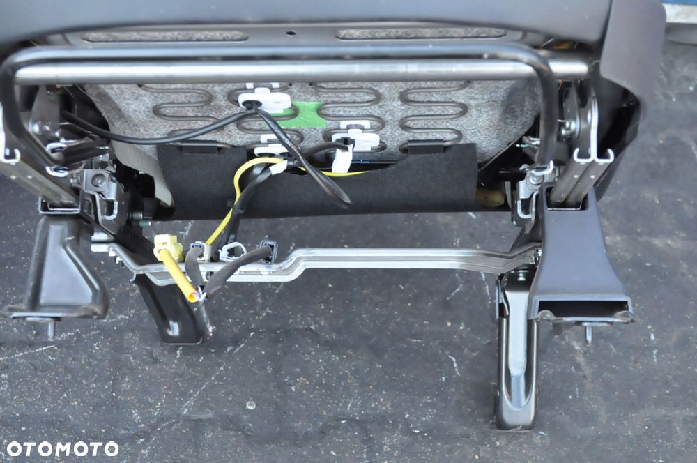 MITSUBISHI OUTLANDER III PRZEKŁADKA WNĘTRZA FOTELE KANAPA BOCZKI SKÓRA - 8