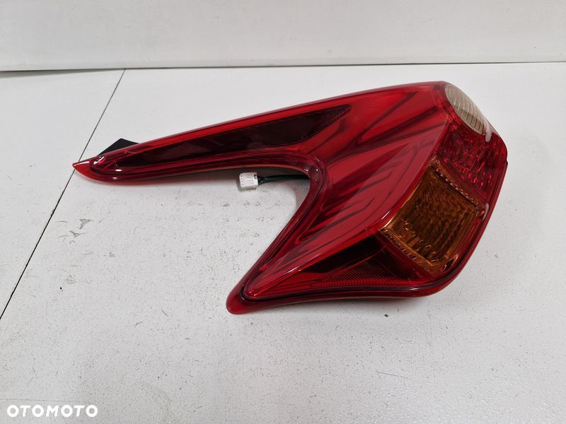 NISSAN JUKE 1 I F15 LAMPA LEWY TYŁ LEWA TYLNA - 3