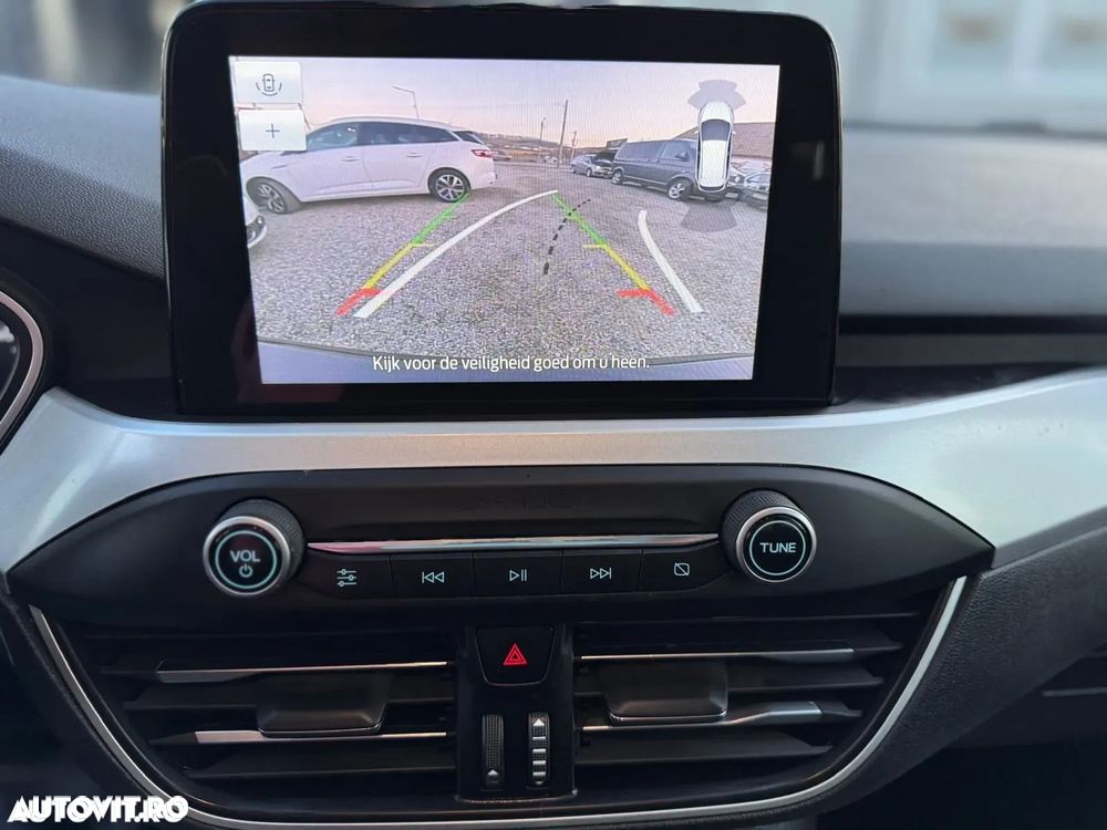 Ford Focus 1.5 TDCi DPF Start-Stopp-System Titanium - 11