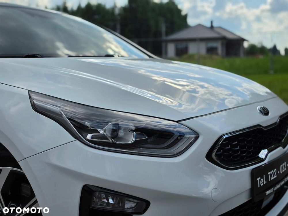 Kia Ceed 1.5 T-GDI DCT7 OPF (48V Mild Hybrid) Platinum Edition - 10