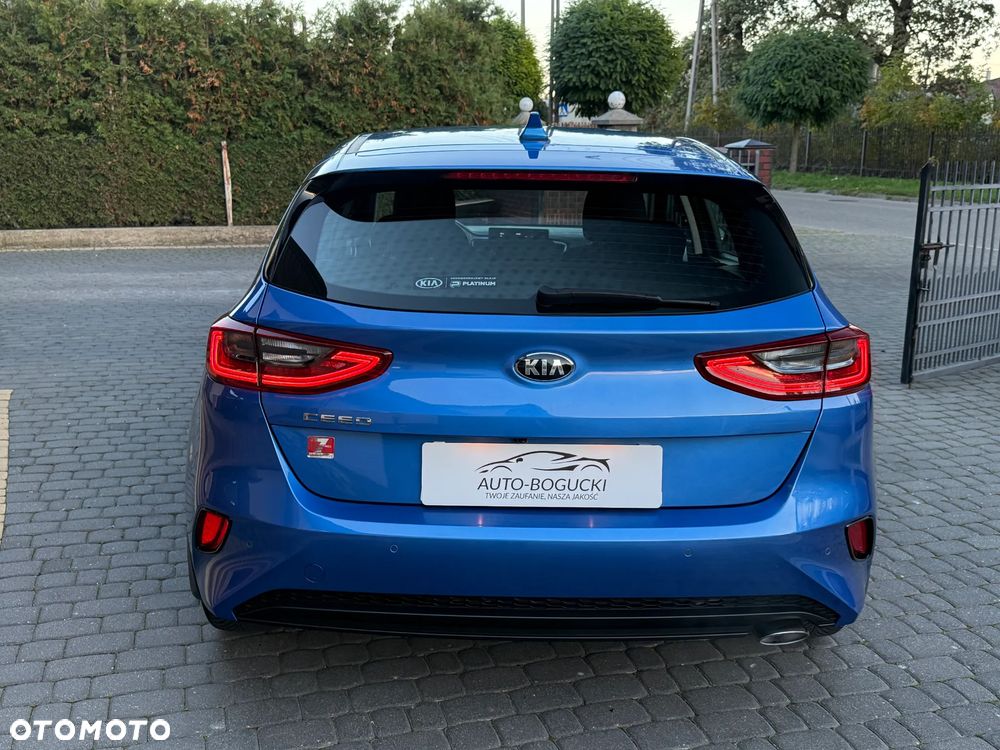 Kia Ceed 1.4 T-GDI M DCT - 17