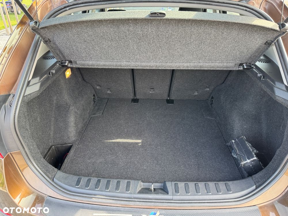 BMW X1 sDrive18d xLine - 22
