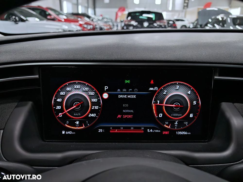 Hyundai Tucson 1.6 CRDi 48V-Hybrid 2WD DCT Select - 25