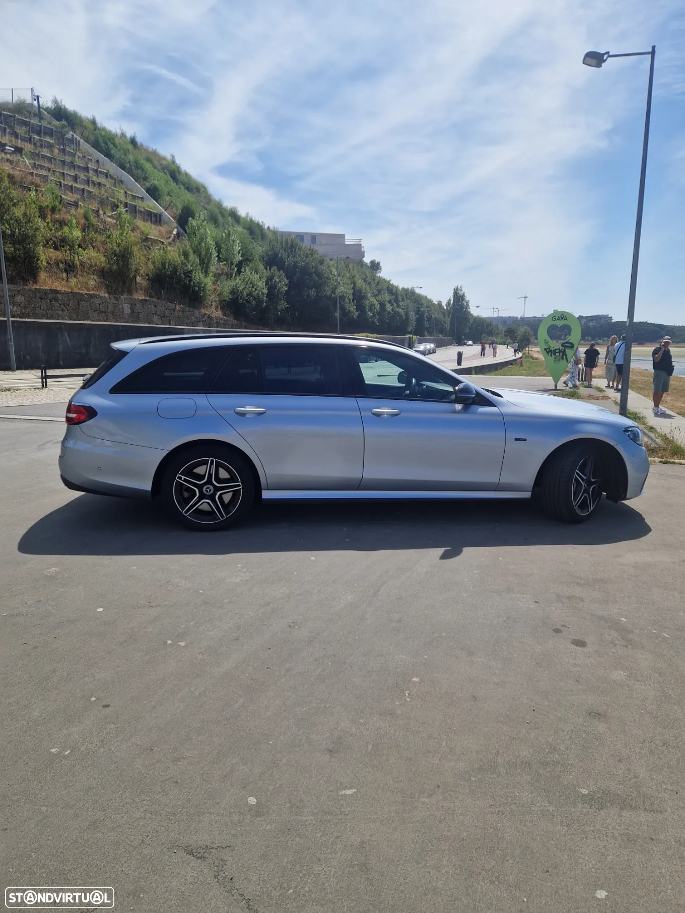 Mercedes-Benz E 300 de AMG Line - 2