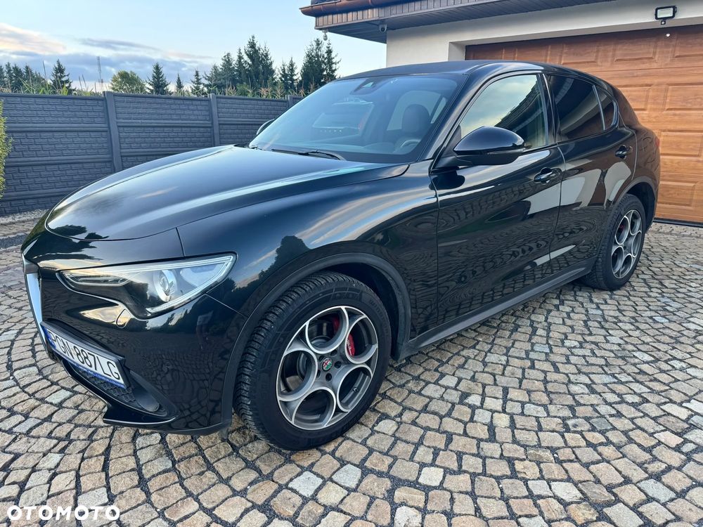 Alfa Romeo Stelvio - 18