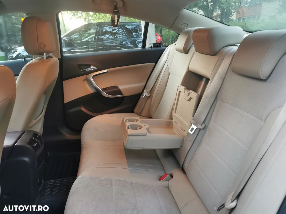 Opel Insignia 2.0 CDTI ECOTEC Drive - 7