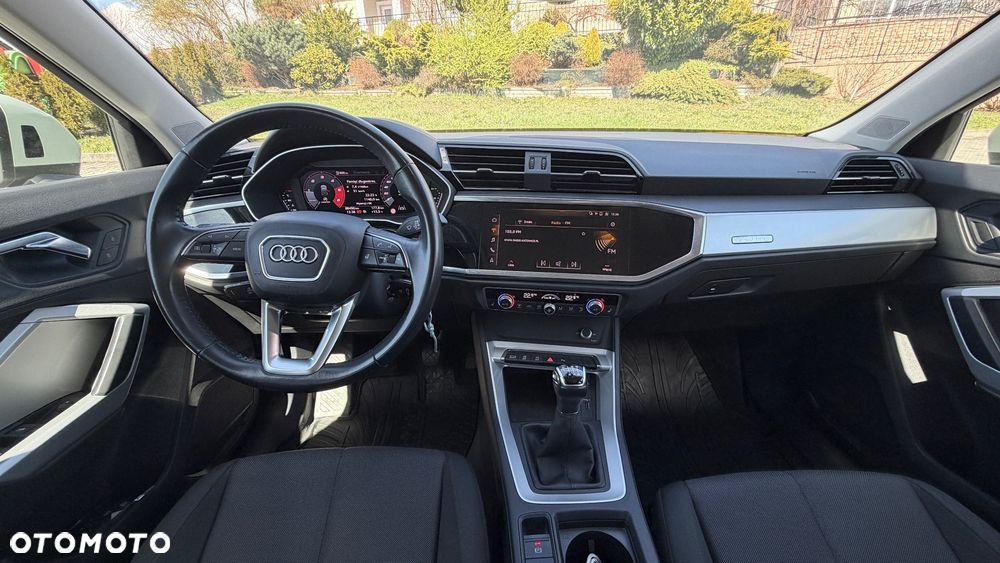 Audi Q3 35 TDI Quattro S line - 12